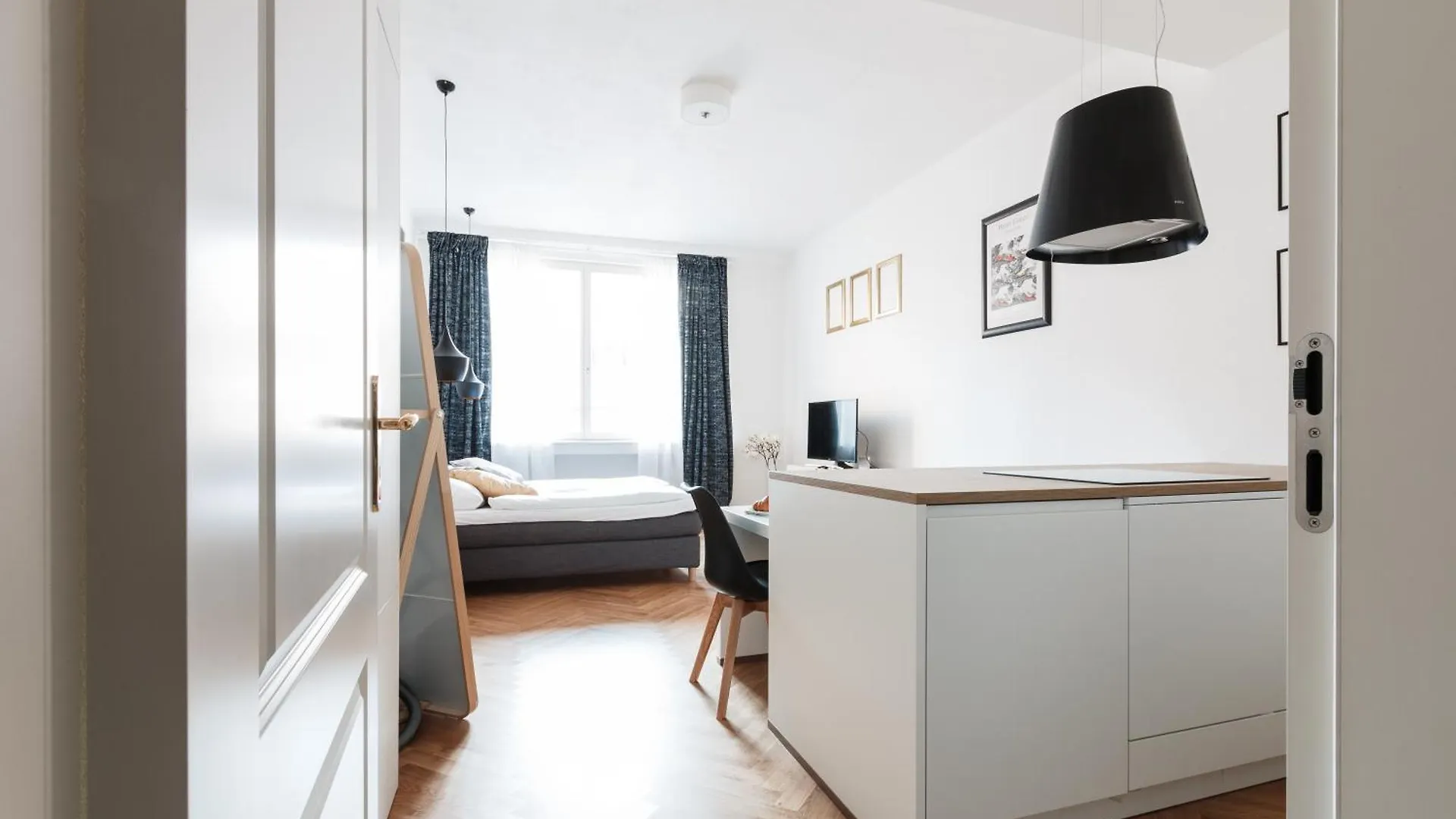 Apartment Prague Days - Art Deco Studio - City Center